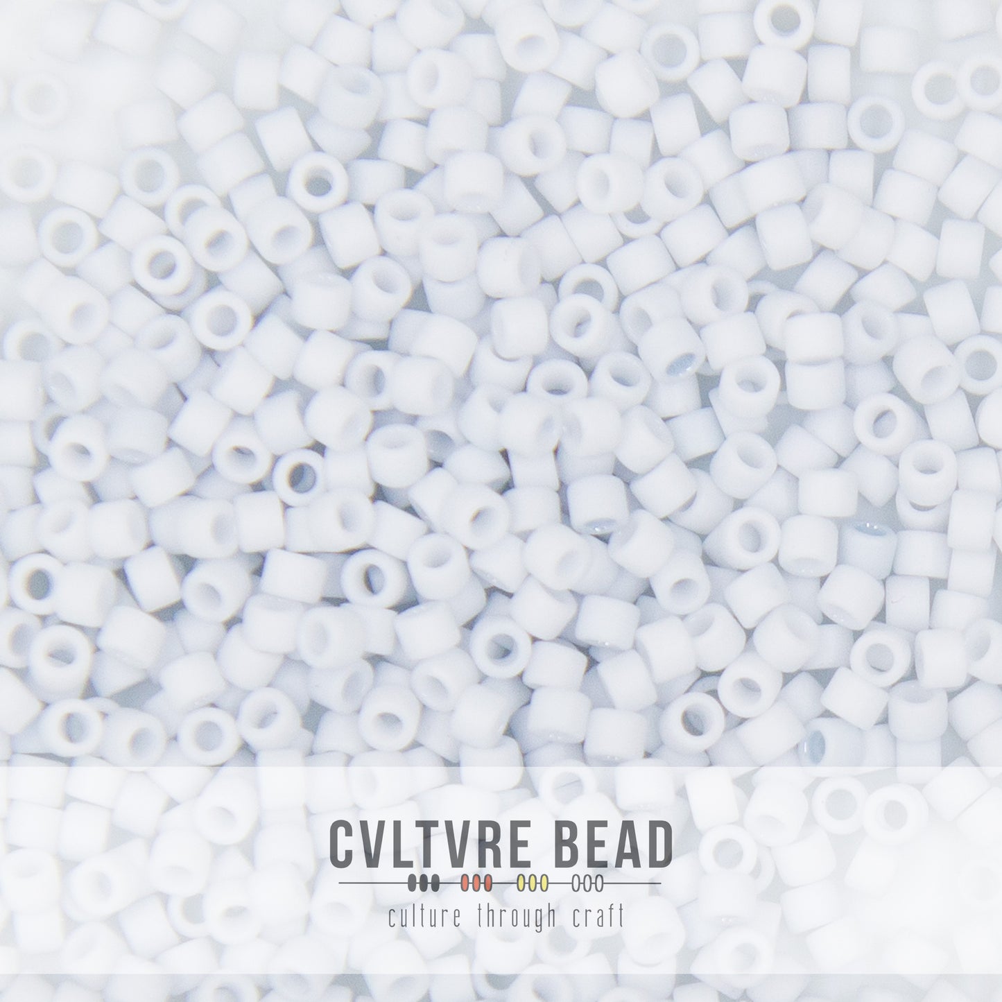 Toho Aiko 11/0 - 4g - Op. Matte Cumulus Gray