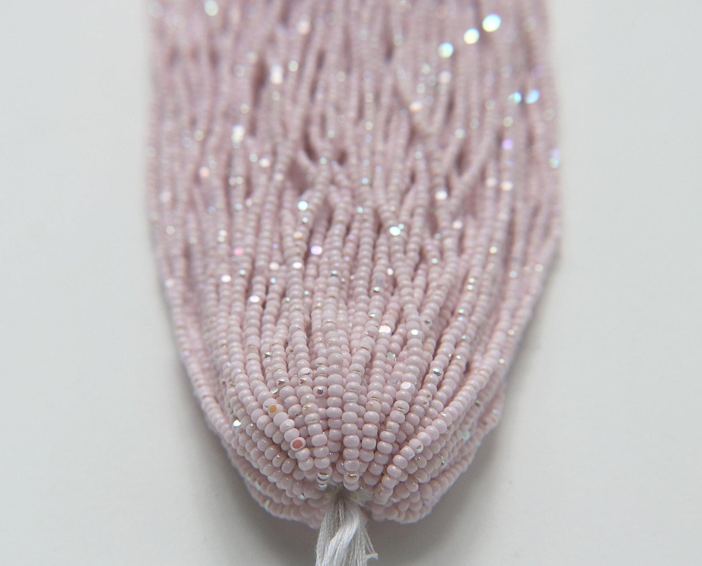 Sheen Charlotte - Petal Pink AB 11/0 - 1 Hank