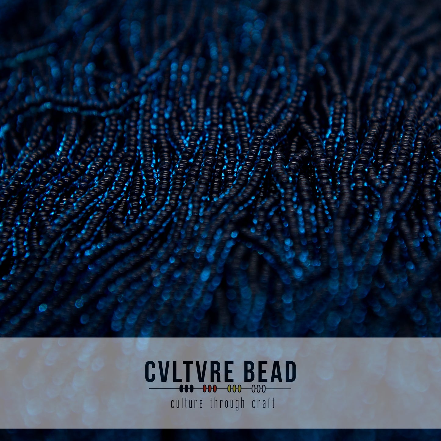 Czech Seed Bead 11/0 Aqua Transparent Black Lined - 1 Hank