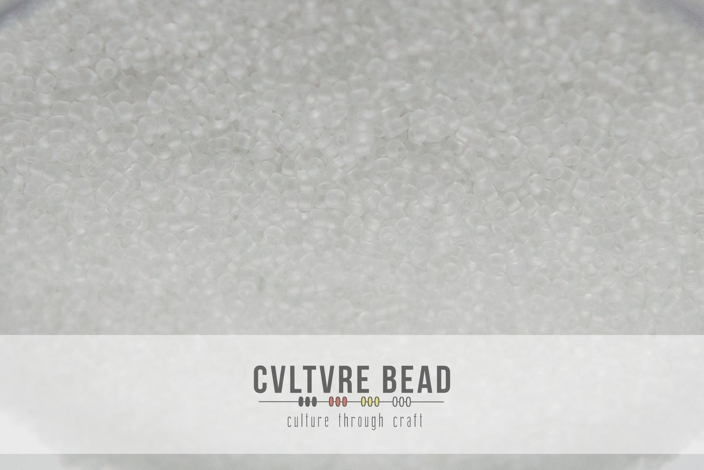 Toho Seedbead 15/0 - Transparent-Frosted Crystal - 5.2 gram vial