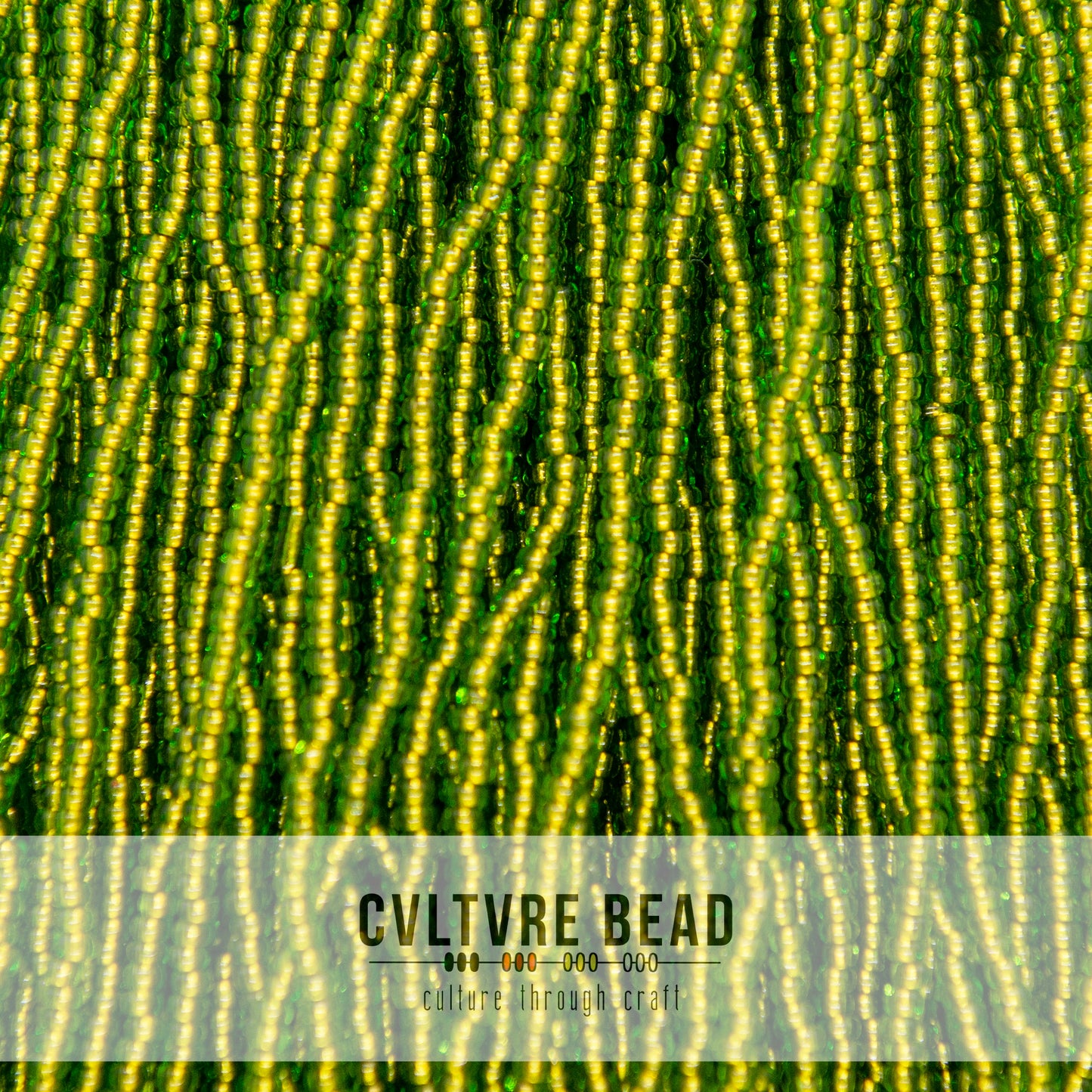 Czech Seed Bead 11/0 Transparent Green Copper Lined - Hank