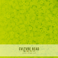 11/0 Matte Transp. Chartreuse - 23g - Miyuki Seed Bead