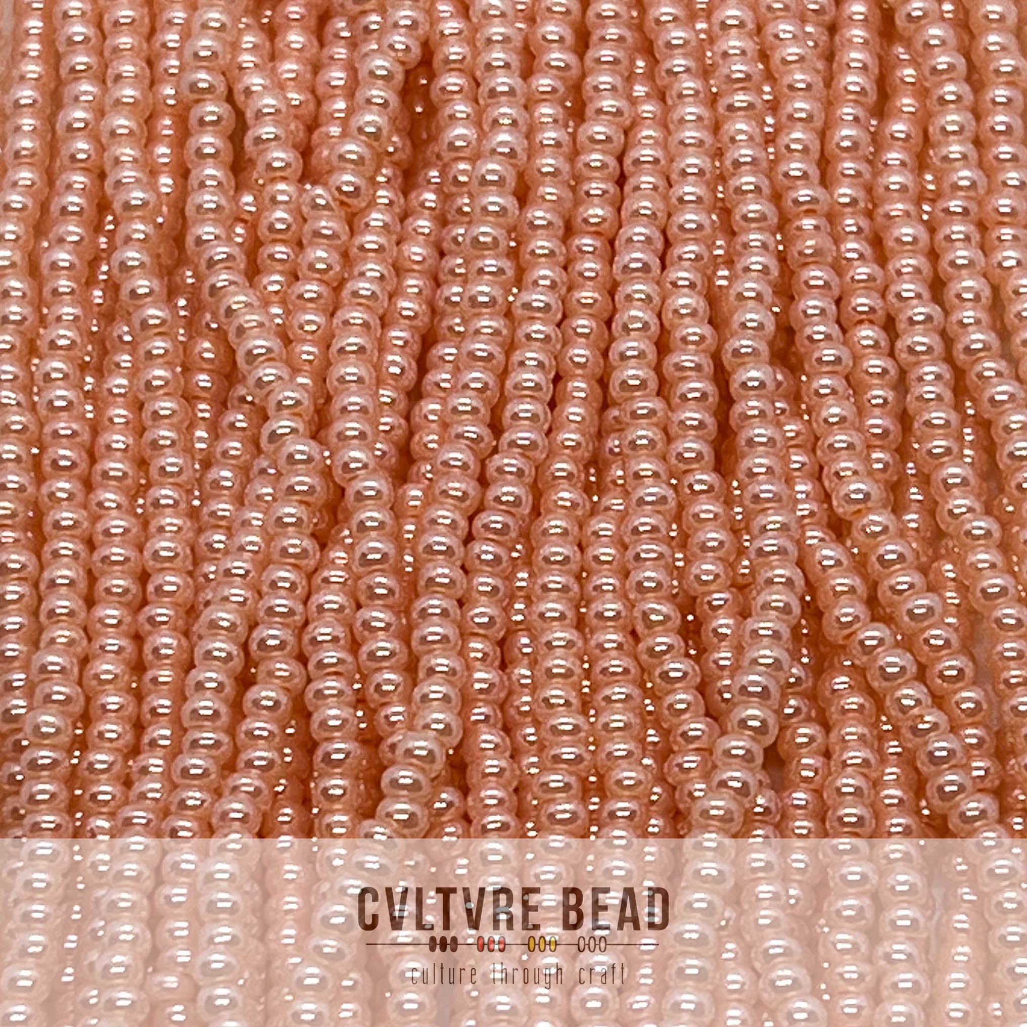 Czech Seed Bead 10/0 Peach Ceylon - 1 Hank