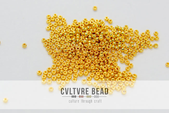 Size 15 Miyuki Seed Beads -- 1053 Galvanized Yellow Gold